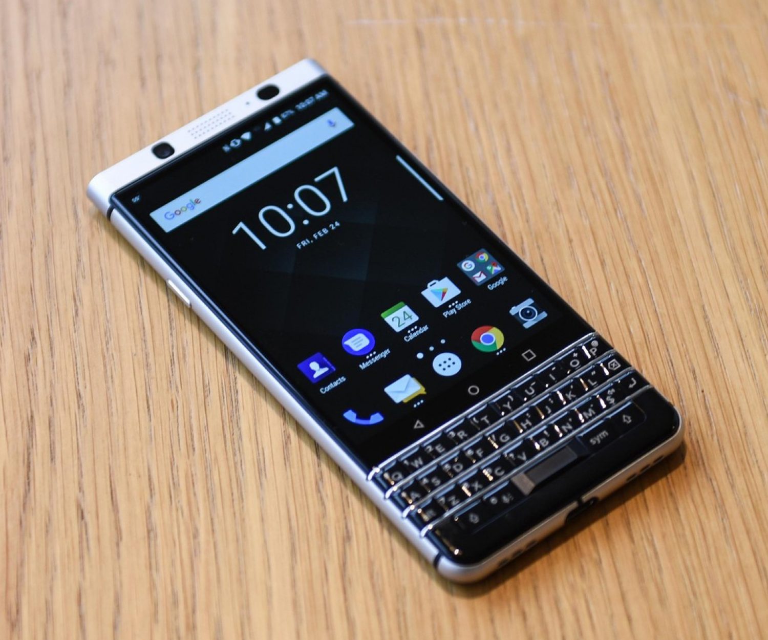 blackberry keyone